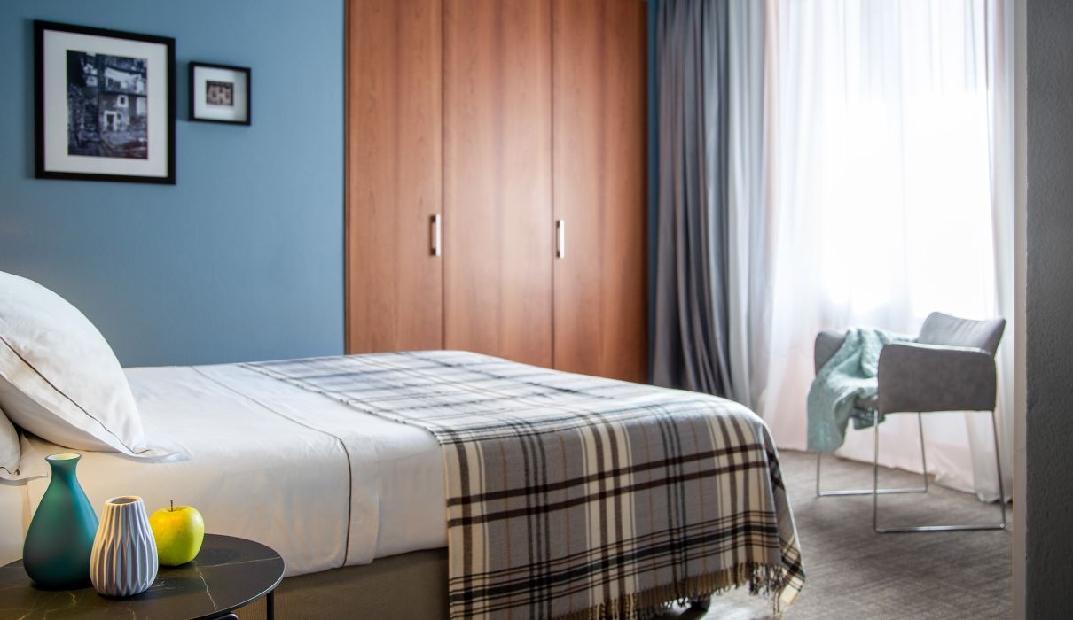 Hotel Tremoggia Arredamento su misura per alberghi : camera da letto