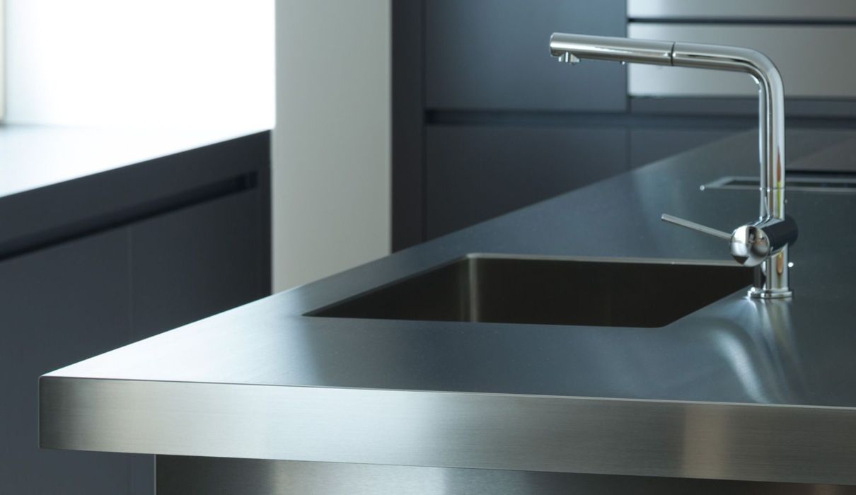 Arredo su Misura per l'Appartamento Privato LL Dettaglio cucina