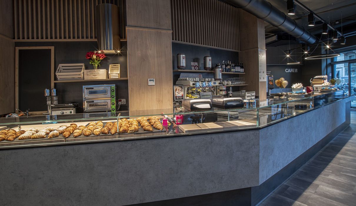 Carrefour Gourmet Furnishings for public spaces, retail outlets, and minimarkets: fruit and vegetable areas
