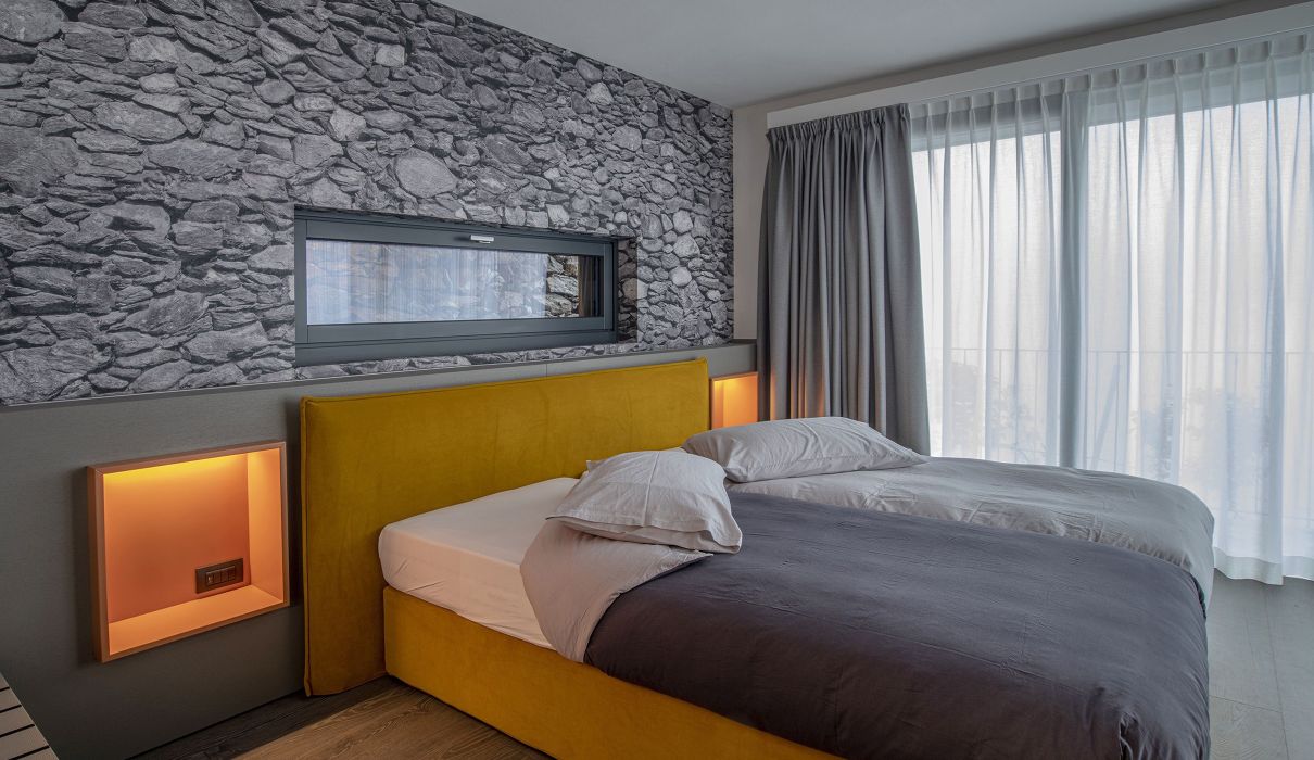 Ca' Rossa Suite & Breakfast**** Arredamenti su misura per camera d'albergo: angolo notte