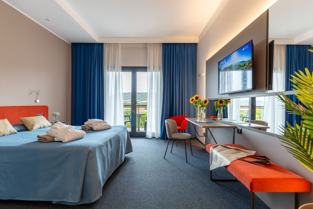 Custom-made hotel furnishings in an elegant modern style
