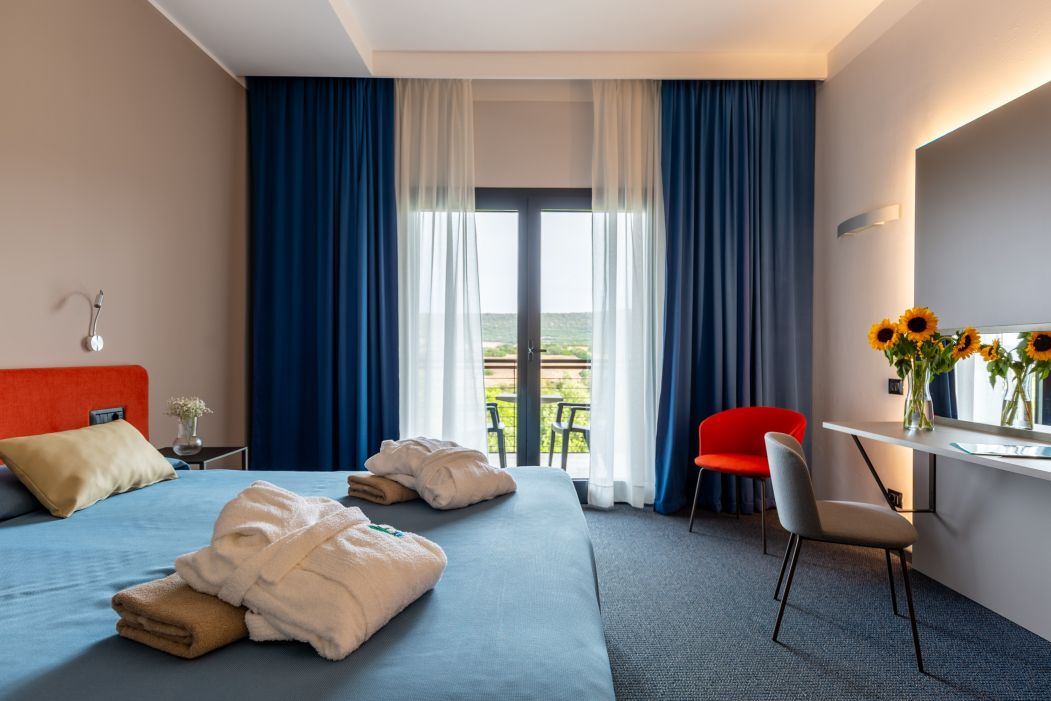 Custom-made hotel furnishings in an elegant modern style