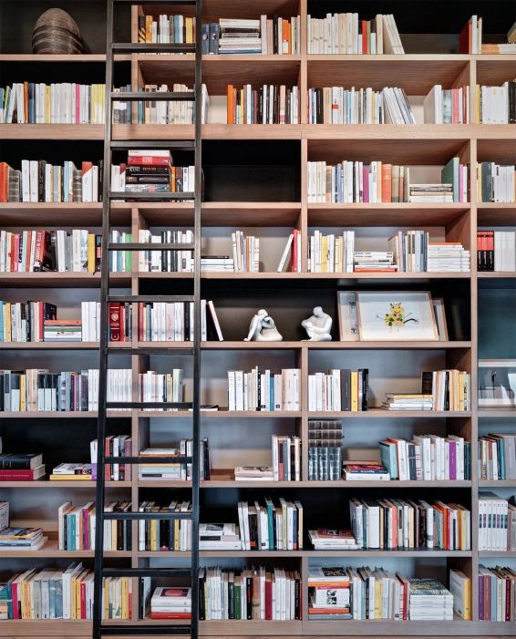 Arredamenti su misura per la casa Libreria su misura in legno e metallo