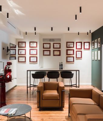 Wine tasting room furnishings