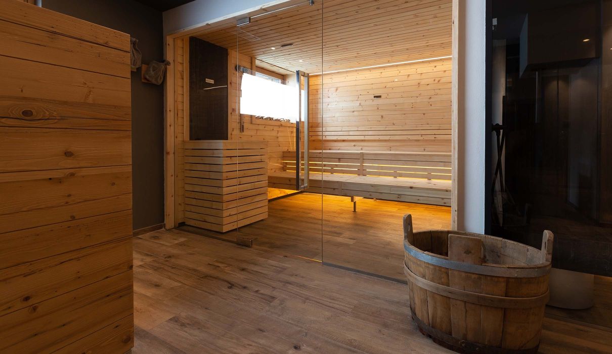 Custom-made furnishings for luxury mountain hotels: wellness and SPA area