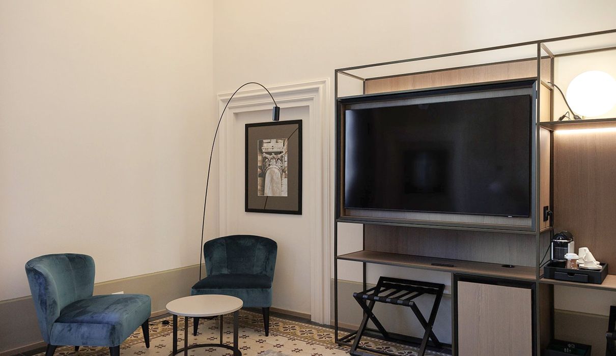 Custom-made hotel furniture: relaxation area