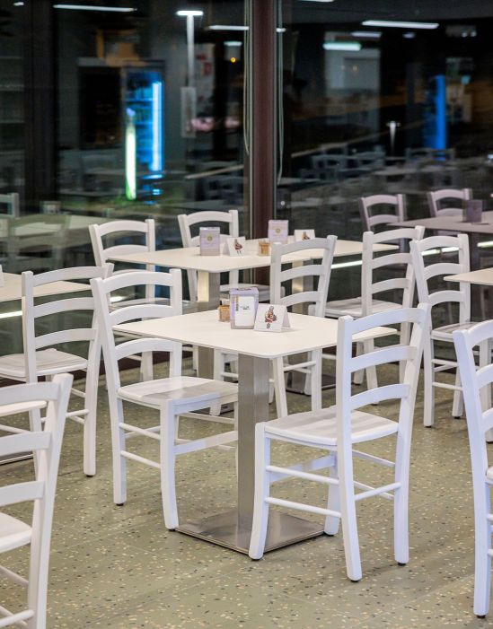 Latteria di Chiuro Arredamento su misura per negozi e retail