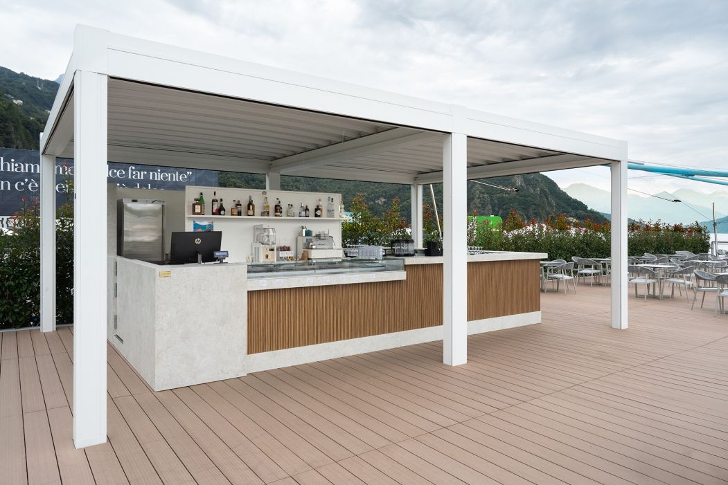 Victoria Beach Club Arredamenti su misura per bar e ristoranti : dehor