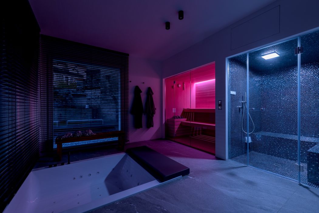 Villa SG Arredamenti su misura per villa privata SG : zona wellness & SPA