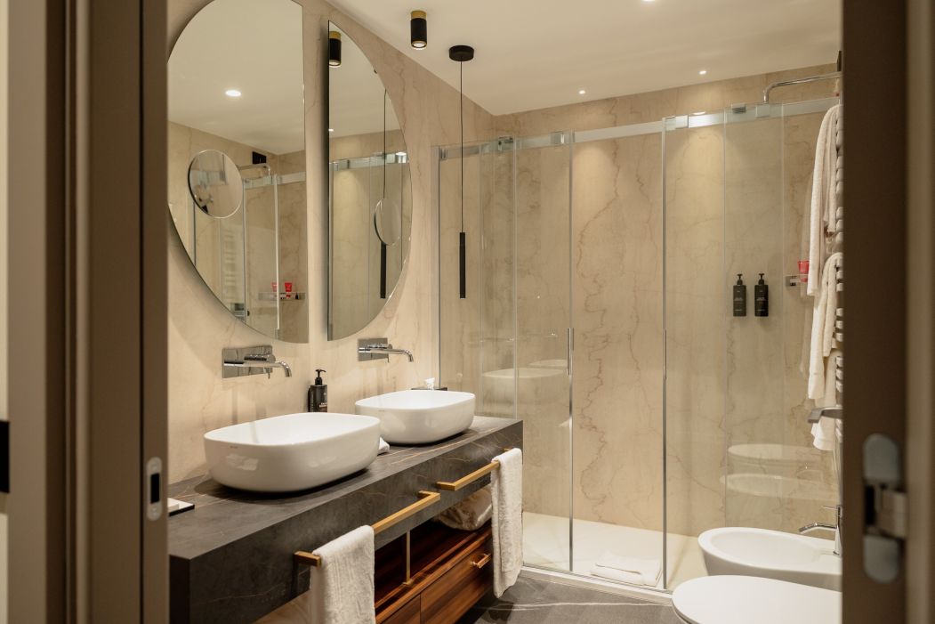 Custom-made Hotel furnishings Milano