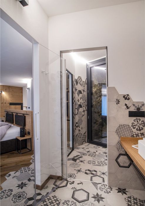 Ca' Rossa Suite & Breakfast**** Arredamento su misura per camera d'albergo: bagno