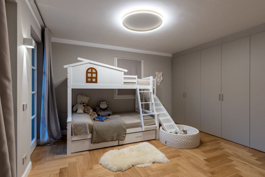 Villa SG Arredamenti su misura per villa privata SG : camera bambini