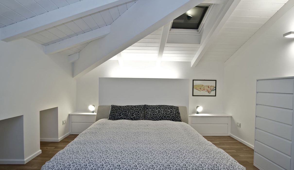 Penthouse VP Custom-made furniture for a private home: bedroom