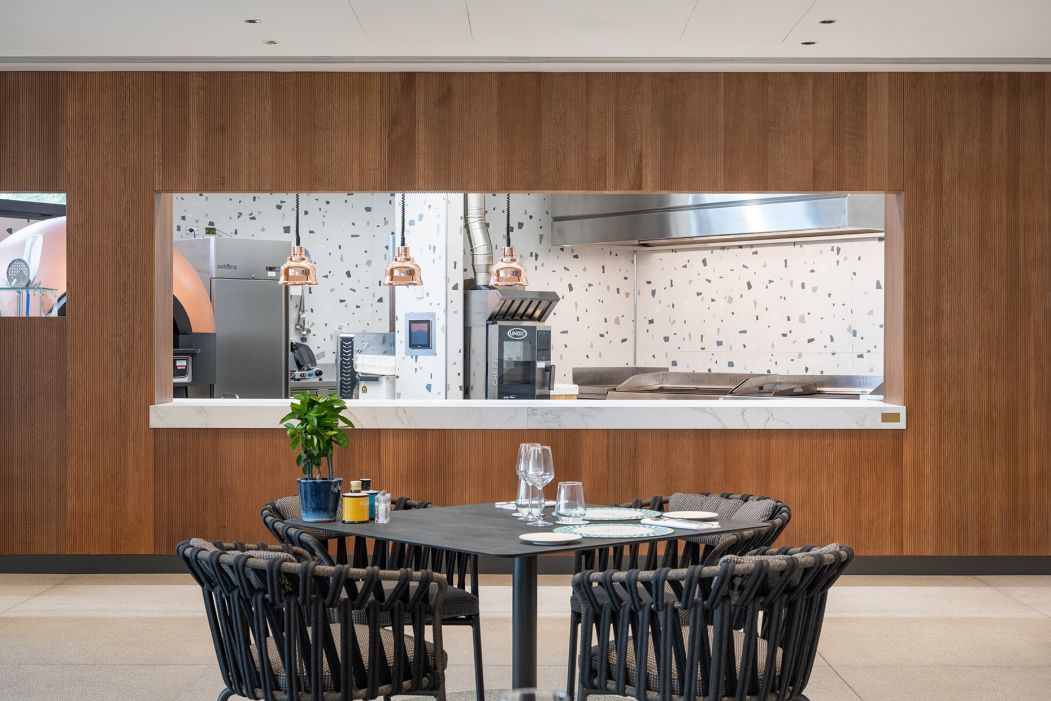 Victoria Beach Club Attrezzature pizzeria : forno pizza Zanolli