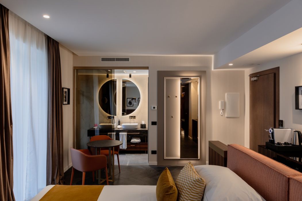 Custom-made Hotel furnishings Milano