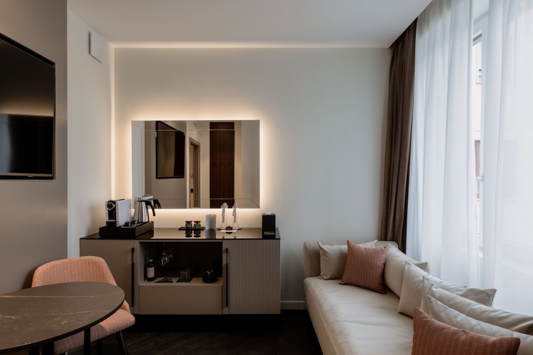 Custom-made Hotel furnishings Milano