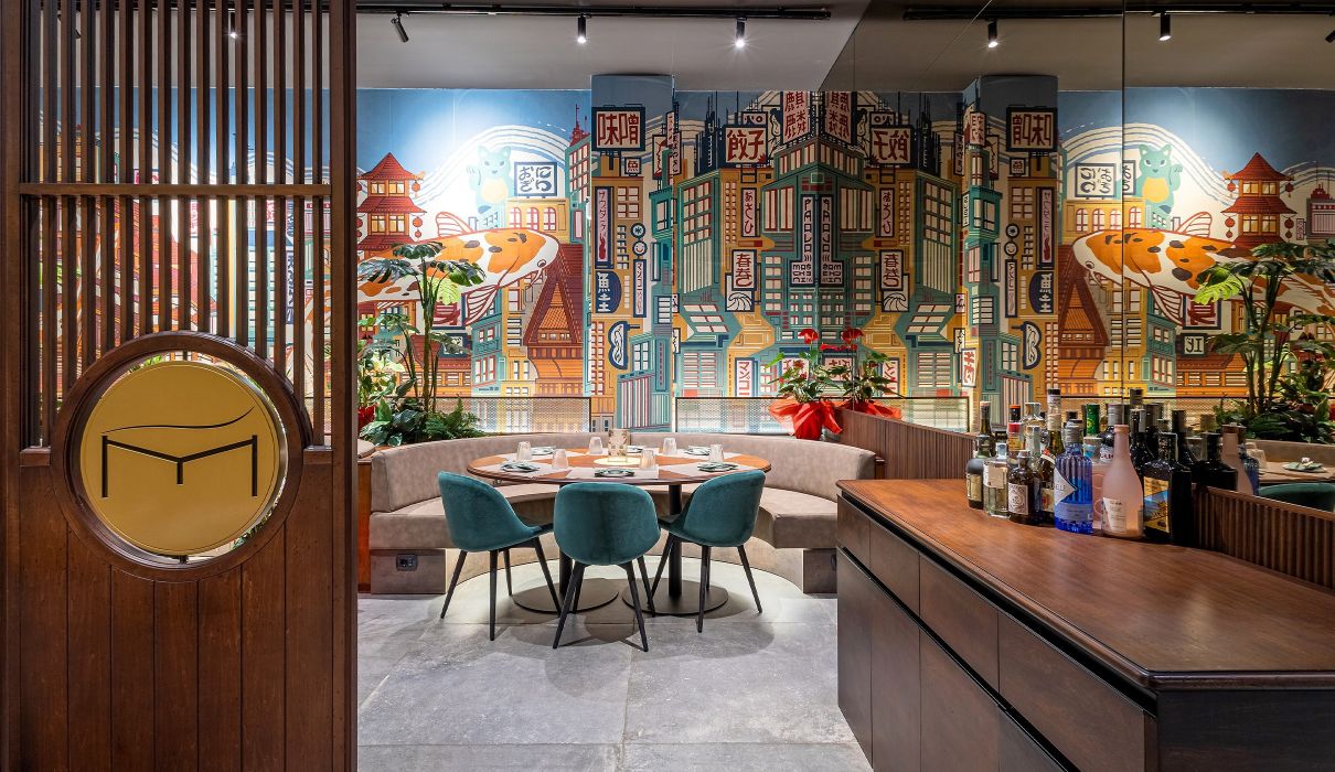 Sushi restaurant arredamento sala ristorante su misura