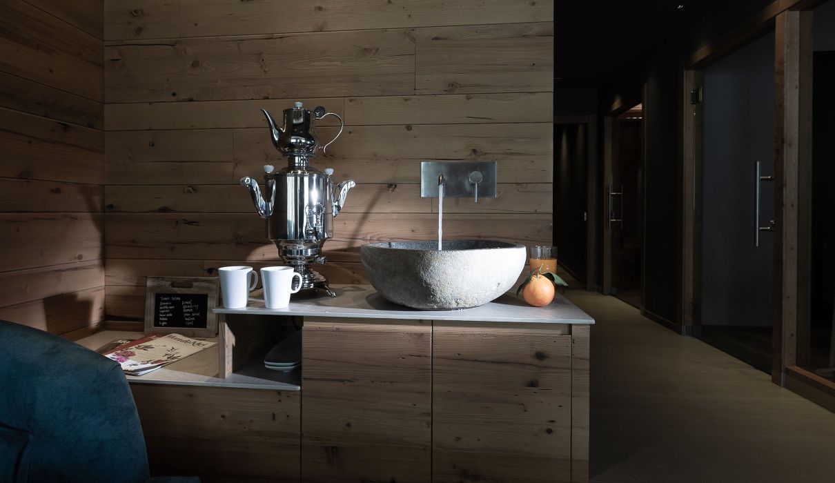 Custom-made furnishings for luxury mountain hotels: wellness and SPA area