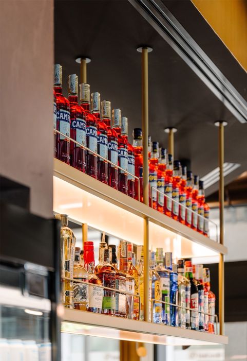 Erre Bar Arredamento su misura per Bar
