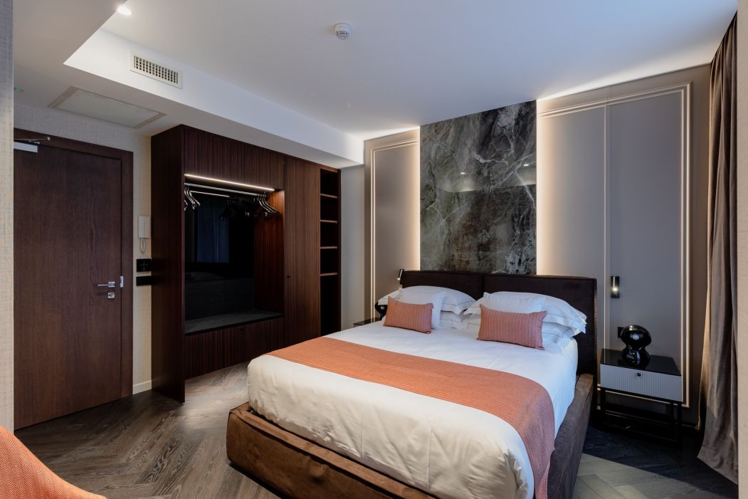 Custom-made Hotel furnishings Milano