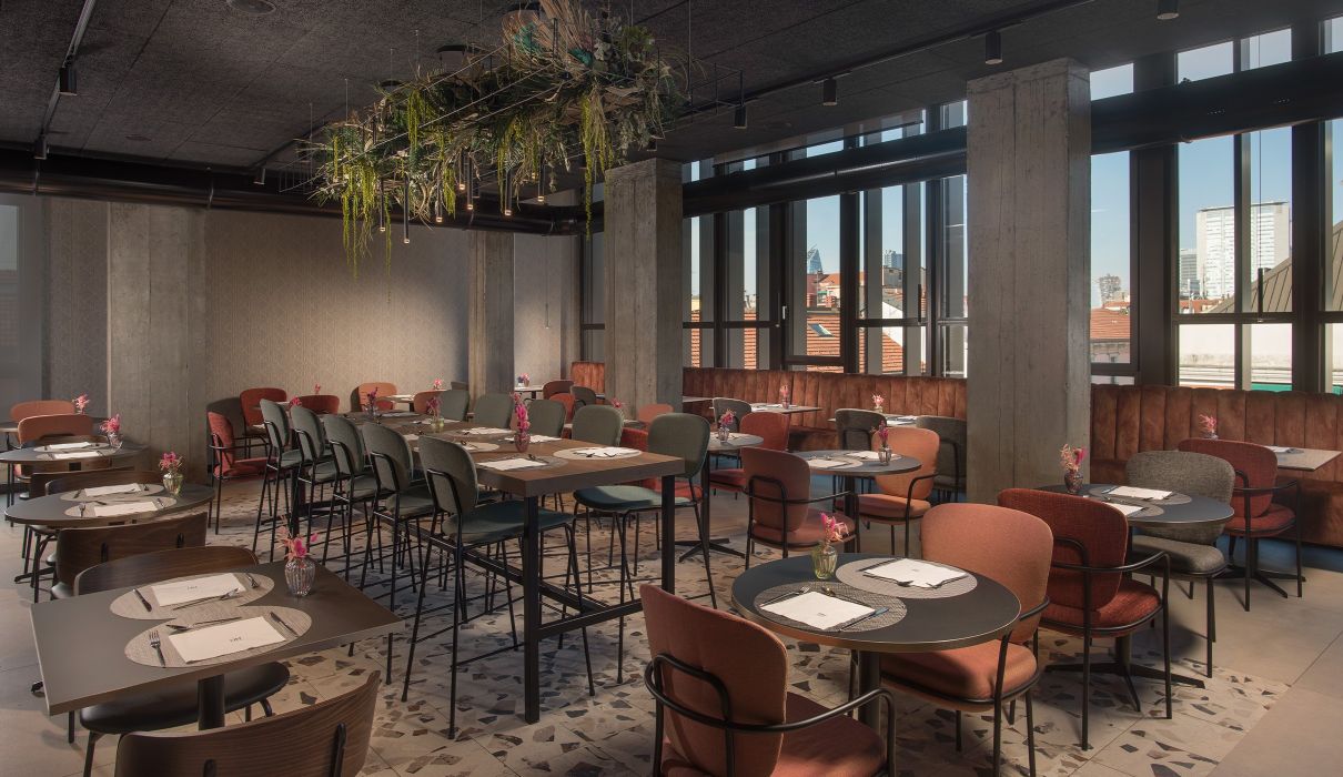 NH Milano Corso Buenos Aires Arredamento su misura per alberghi : zona ristorante