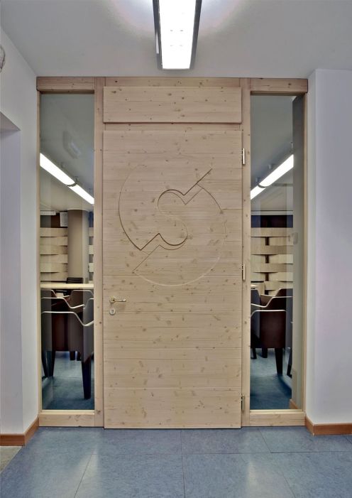 Comunità montana Sondrio Custom made office furniture