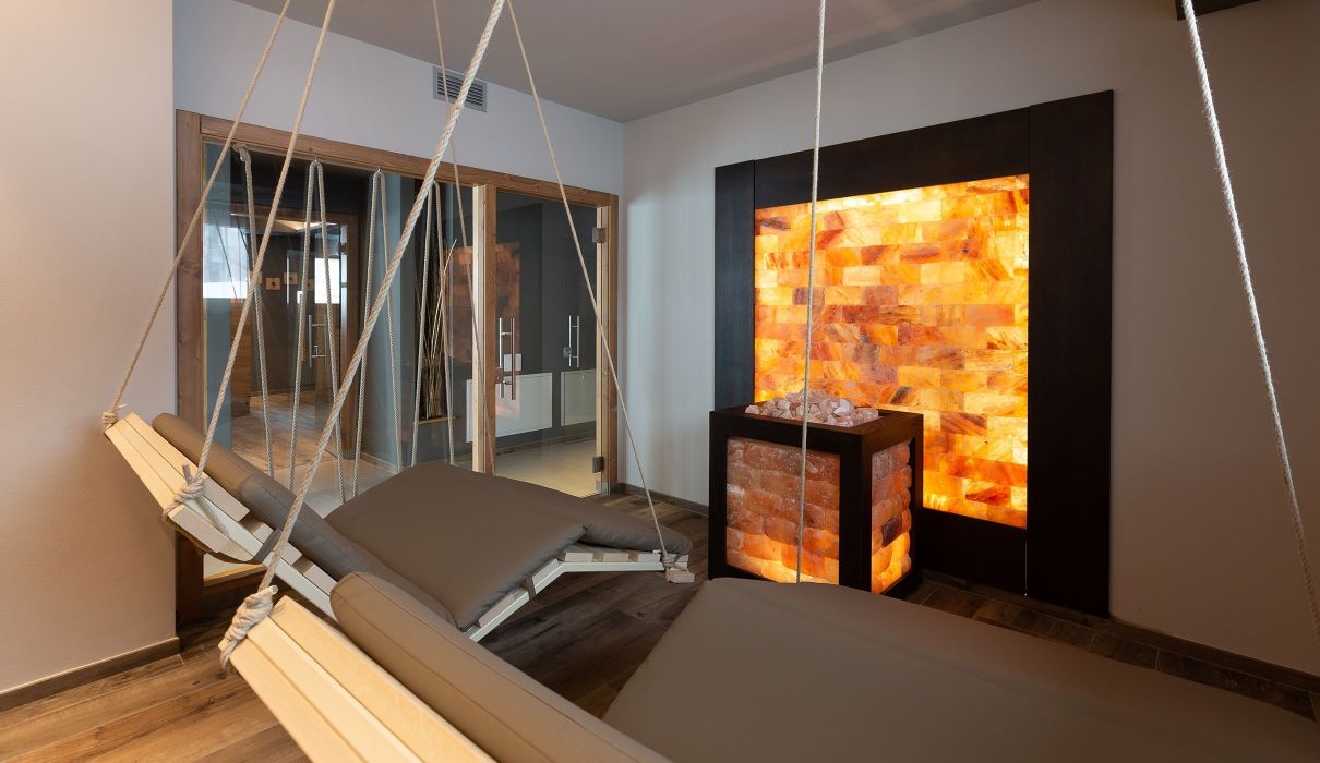 Custom-made furnishings for luxury mountain hotels: wellness and SPA area