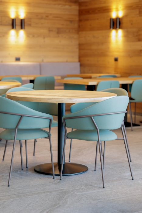 B&B Gallo Cedrone Arredamento su misura per B&B : sala colazione